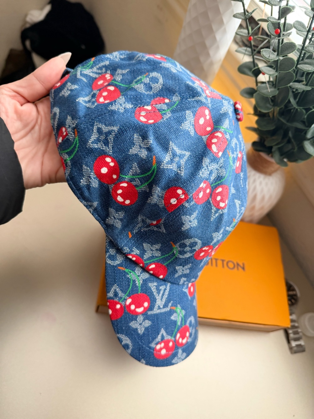 New Denim cerise cap hat one size - Picture 2 of 6